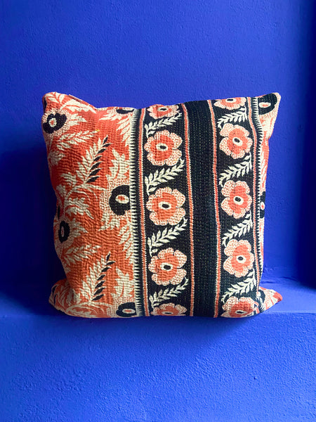 Kantha Cushion M  - 186