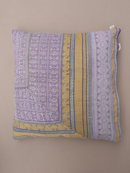 Kantha Cushion M  - 242