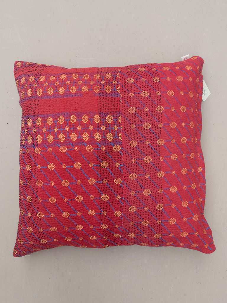 Kantha Cushion M  - 262