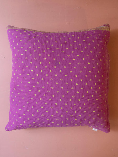 Kantha Cushion M  - 284