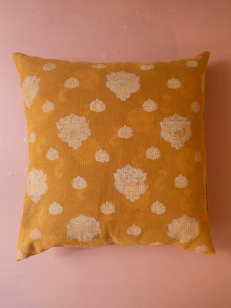 Kantha Cushion M  - 285