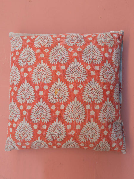 Kantha Cushion L - 338