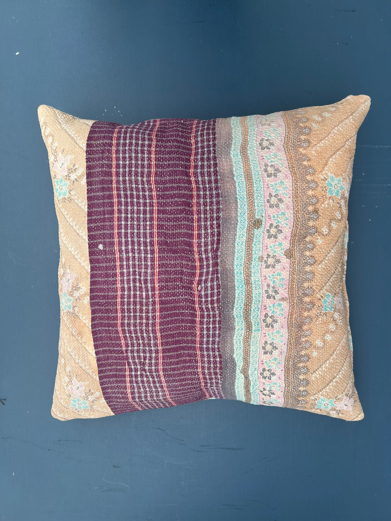 Kantha Cushion L - 267