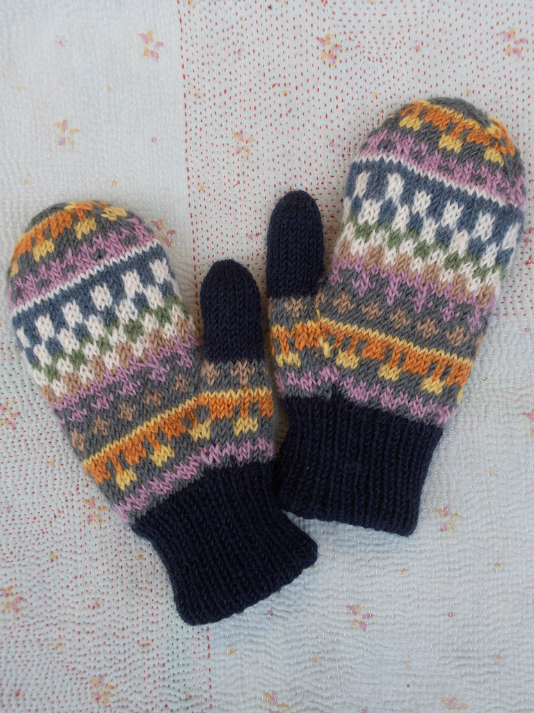 Nepal Mitten #3