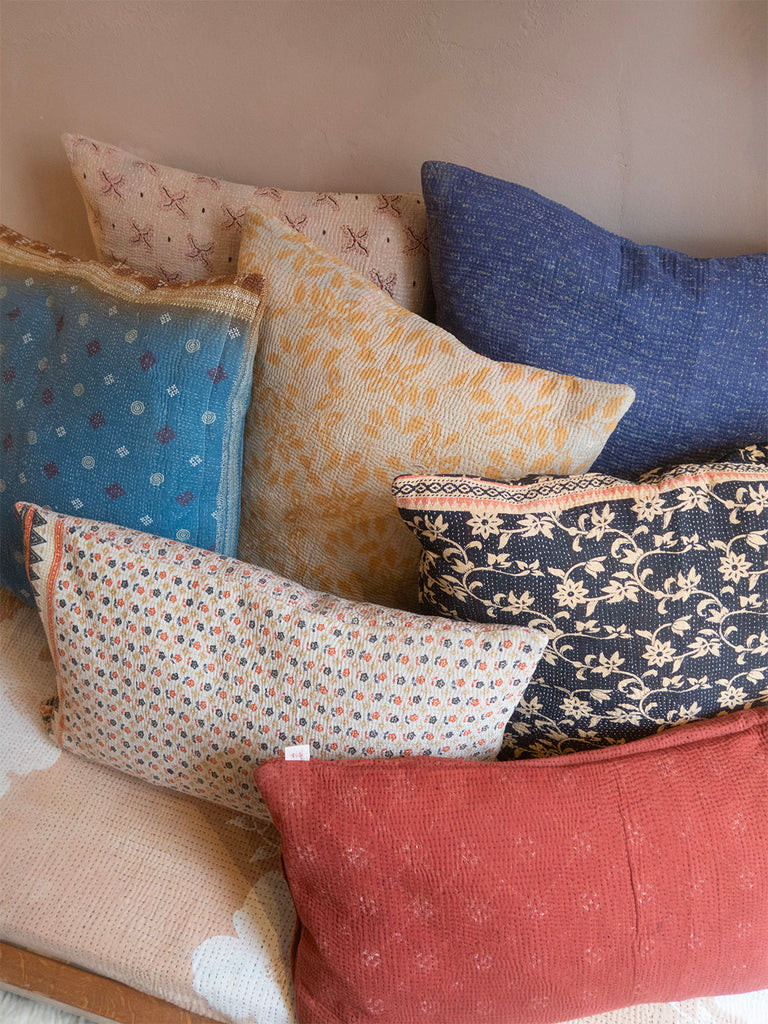 Kantha Cushion M  - 293