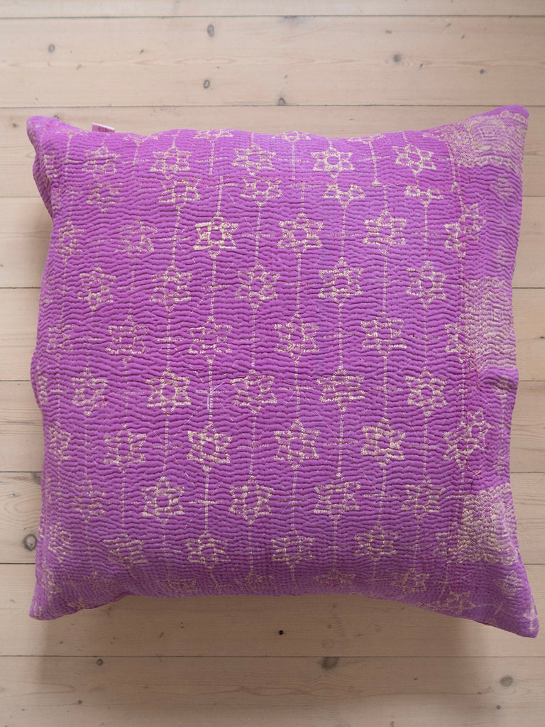 Kantha Cushion L - 301